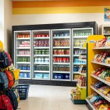 Tempered Glass Door Refrigerator Quick Cooling Upright Refrigerated Showcase for Supermarket Drink Area