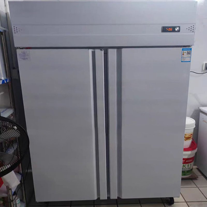 Customize Static Cooling 2 Door Commercial Freezer Stainless Steel Pastry Refrigerator Restaurant Kitchen Refrigerators for Sale
