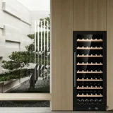 L- Soft UV-free LED Wine Chiller Even Air Circulation Narrow Single Door Constant Temp Wine Refrigerator